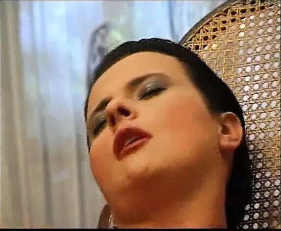 Milf gets herself rocking chair