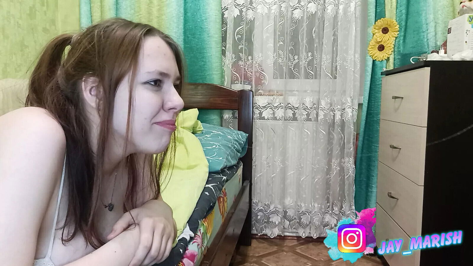 girl sucks fucks mouth with swallows from dick!