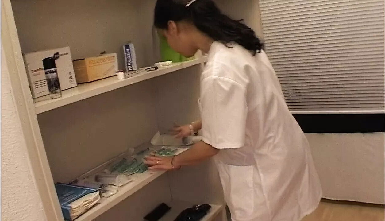 macht Feierabend seine zwei arzthelferinnen