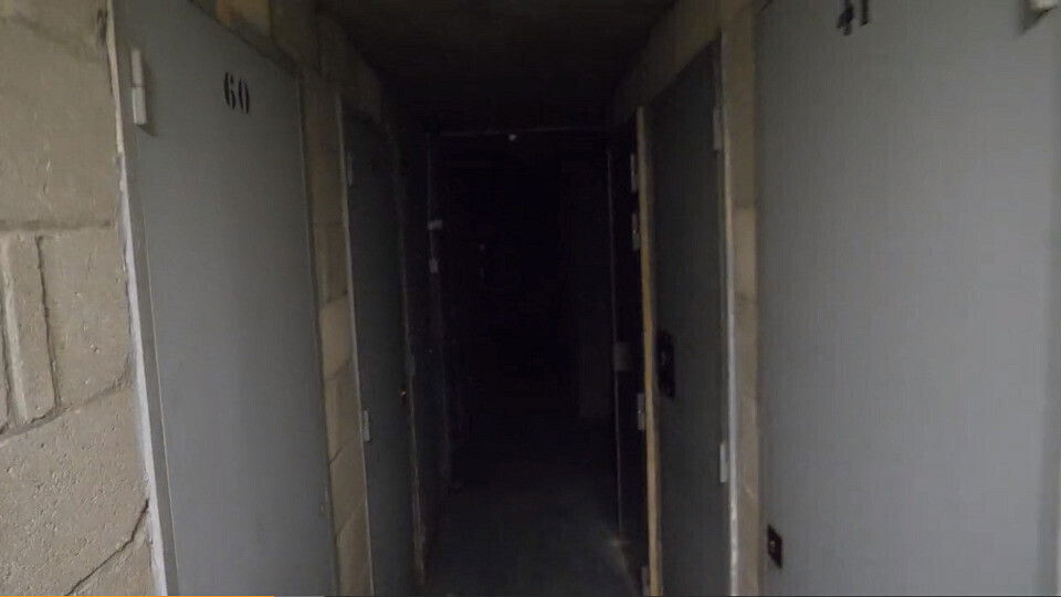 It's Halloween, there something here ENMARCHENOIRE Blowjob Harem