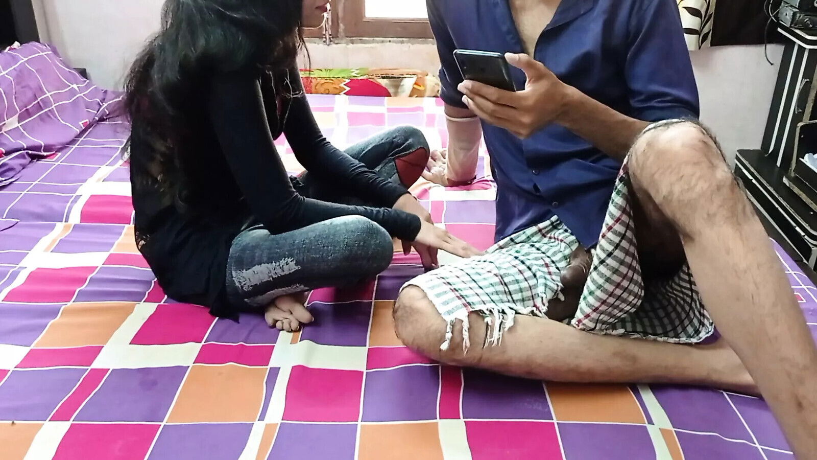 Padosan desi bhabhi bade lund pela full chudayi full enjoy real VIDEO DESIFILMY45 SLIMGIRL HINDI