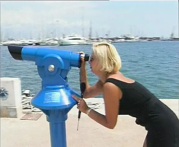 Sightseeing Moderatorin startet Show