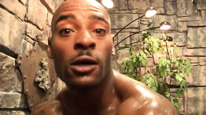 Ebony chick spreads legs wide gets tight shaved cunt screwed