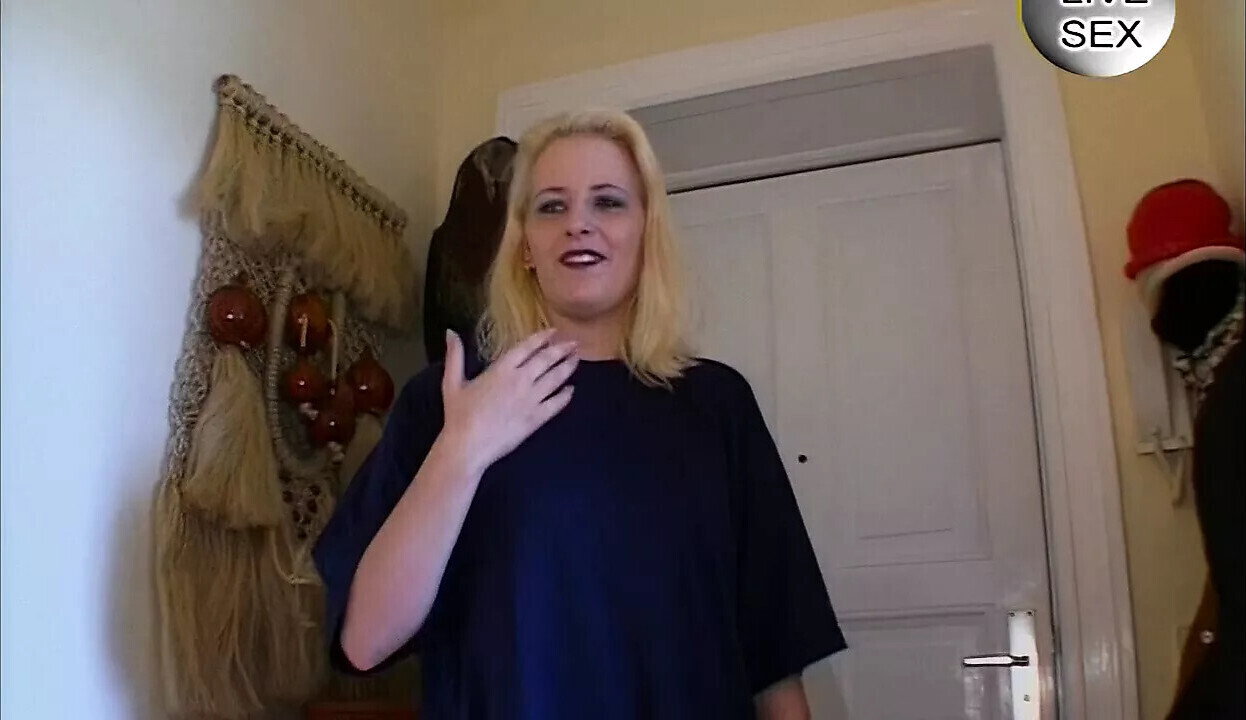 Hausbesuch Tatjana hier wird gefickt