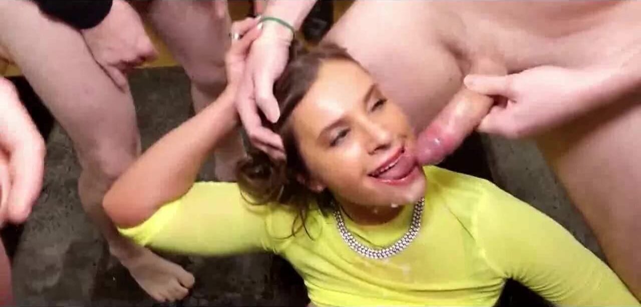 Condom Gangbang Party With Buxom German Mature Slinky