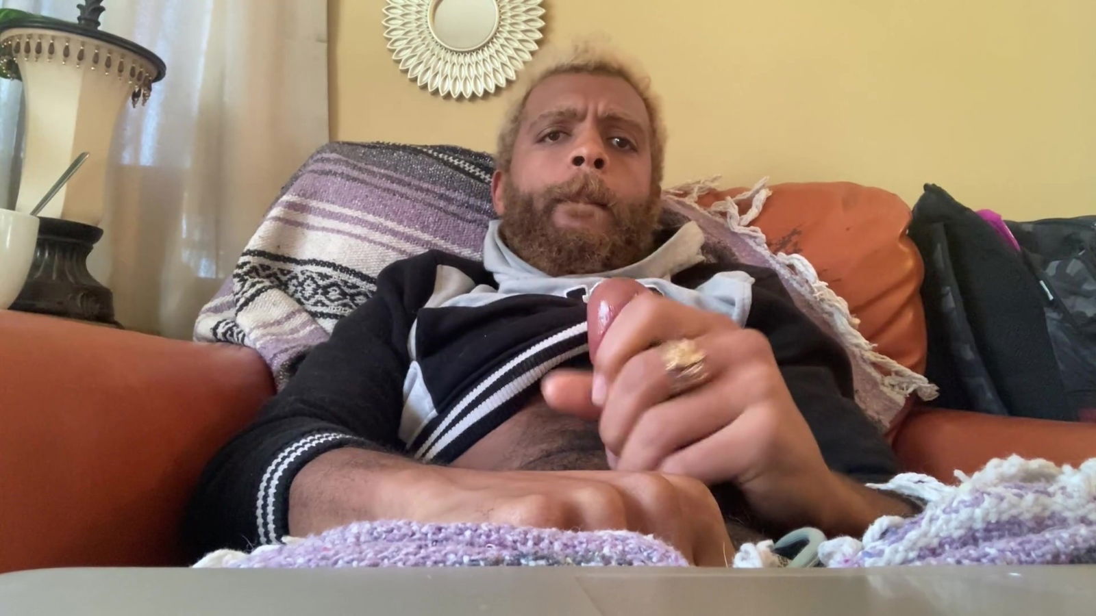 Your Knees Service This Throbbing Mount With Rock Mercury