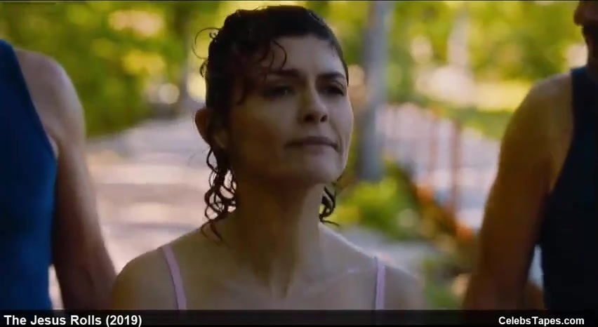 Audrey Tautou Susan Sarandon regularly having casual threeways, front camera