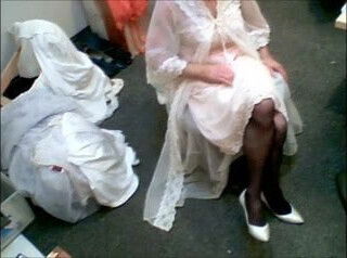 SEE MY TITIES, WATCH ME CUM IN BLOOMERS