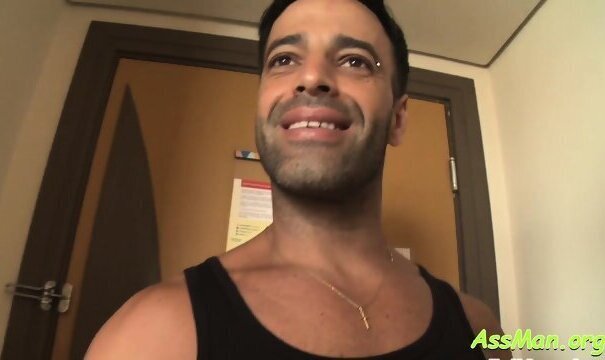 Filthy brunette Jessica Taylor gets quim torn apart