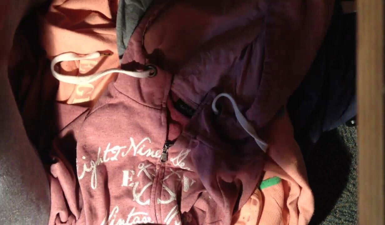 Cum on Sexy Young Fashion (Eight2Nine)