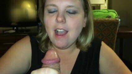 Nikki worships mans swallows load