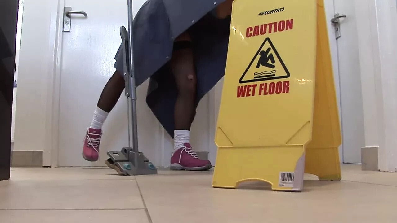 Toilet Trash Adventure!!! Episode