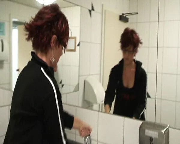 Creampie Fuck Truck Stop