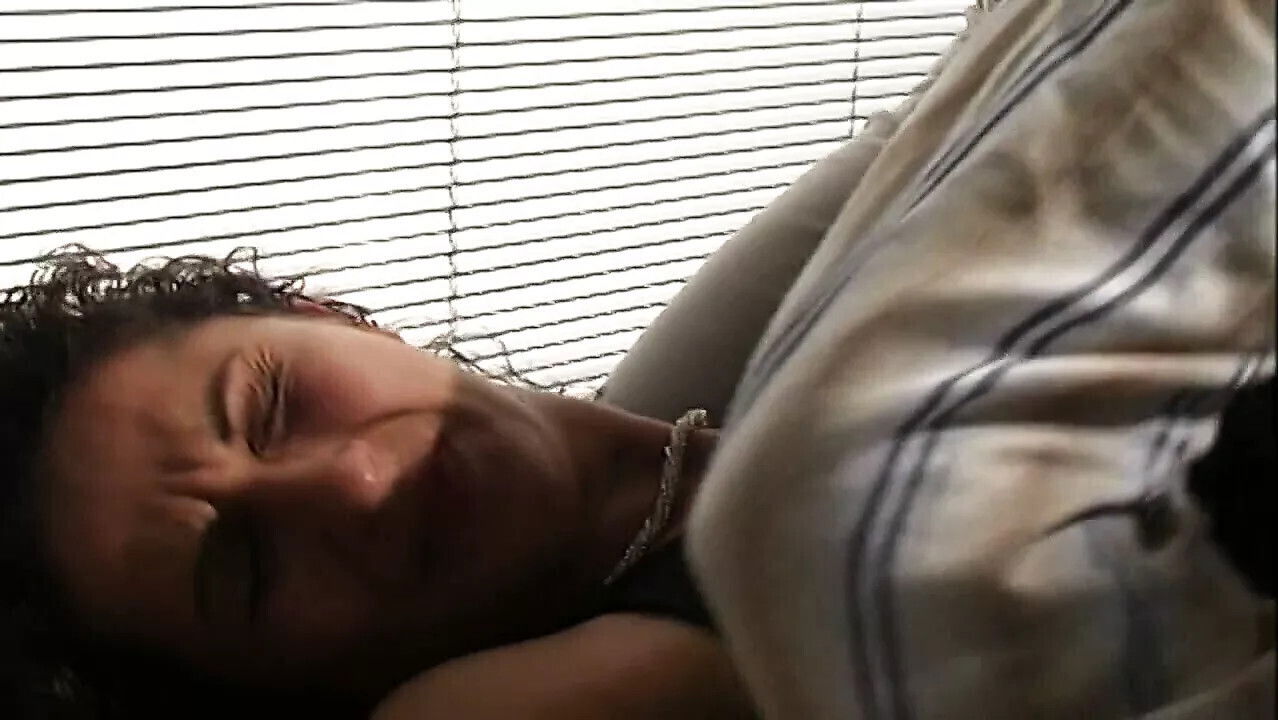 Caldo giovani albanesi Episode