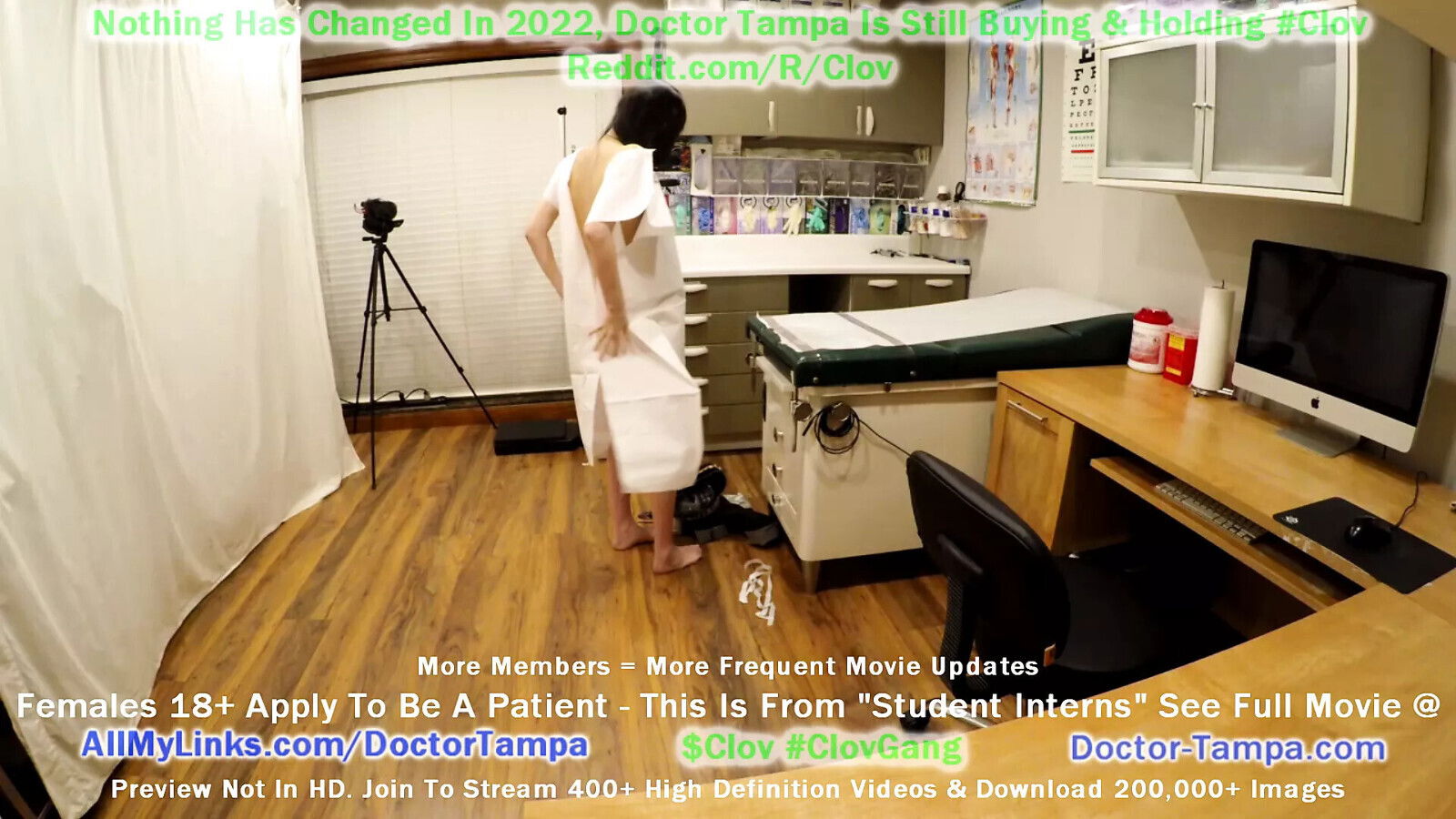 Become Doctor Tampa Grade Nurse Stacy Shepard Examines Standardized Patient Alexandria During Checkup!