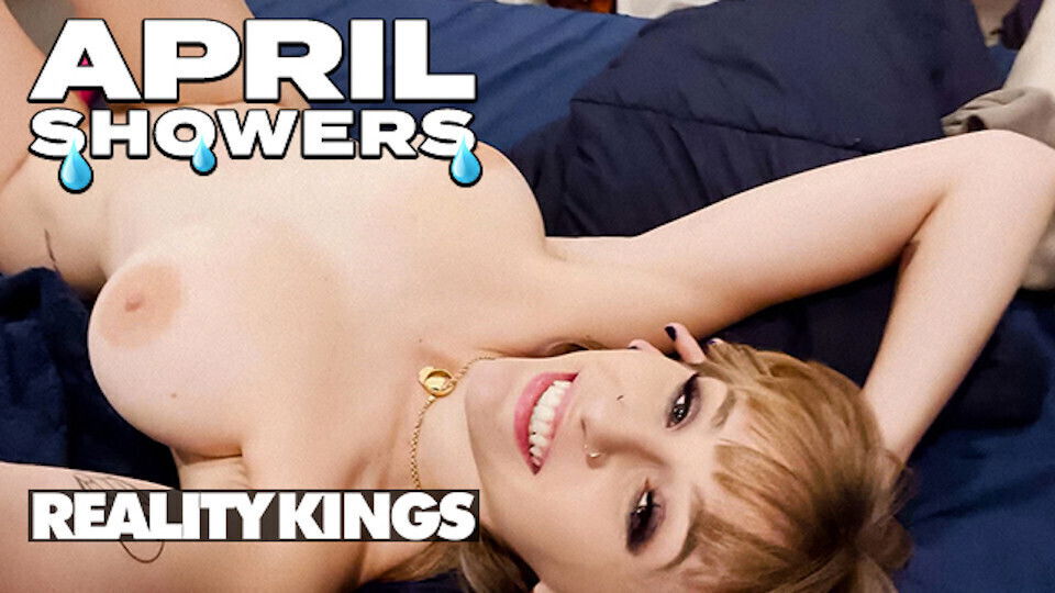 Angel Youngs Masturbates With Pink Vibrator Squirts Over Reality Kings