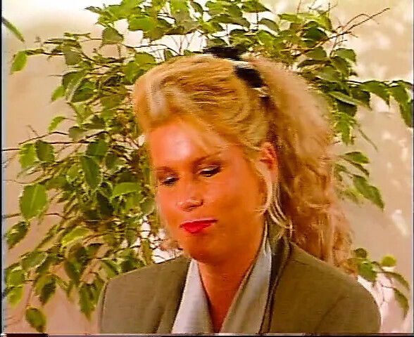 Threesome hardcore geilen notgeile Milf Bitchs