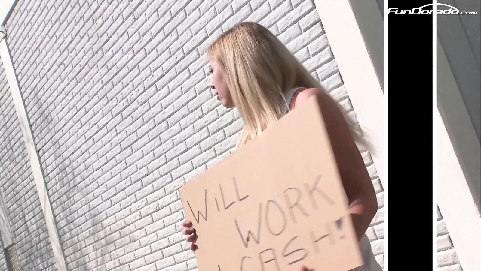 Junge Blondine Jahre wird Lagerhalle hart gefingert hart gefickt