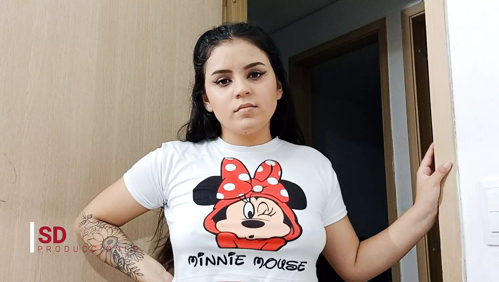 HORNY STEPMOM FUCKS STEPSON STOPS MASTURBATING Spanish porn