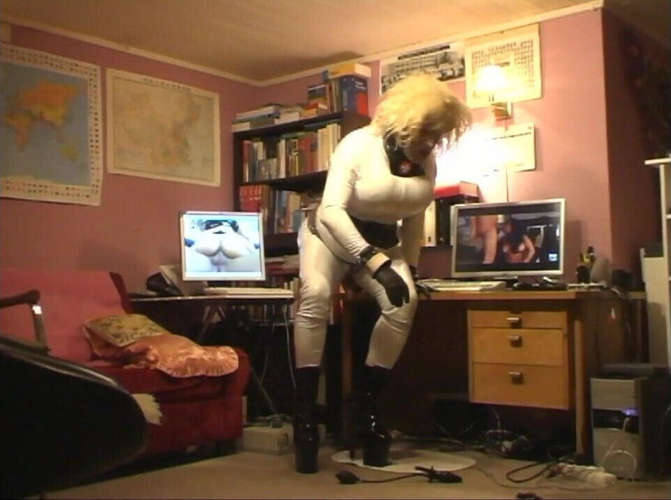 Roxina White Cock Slut X