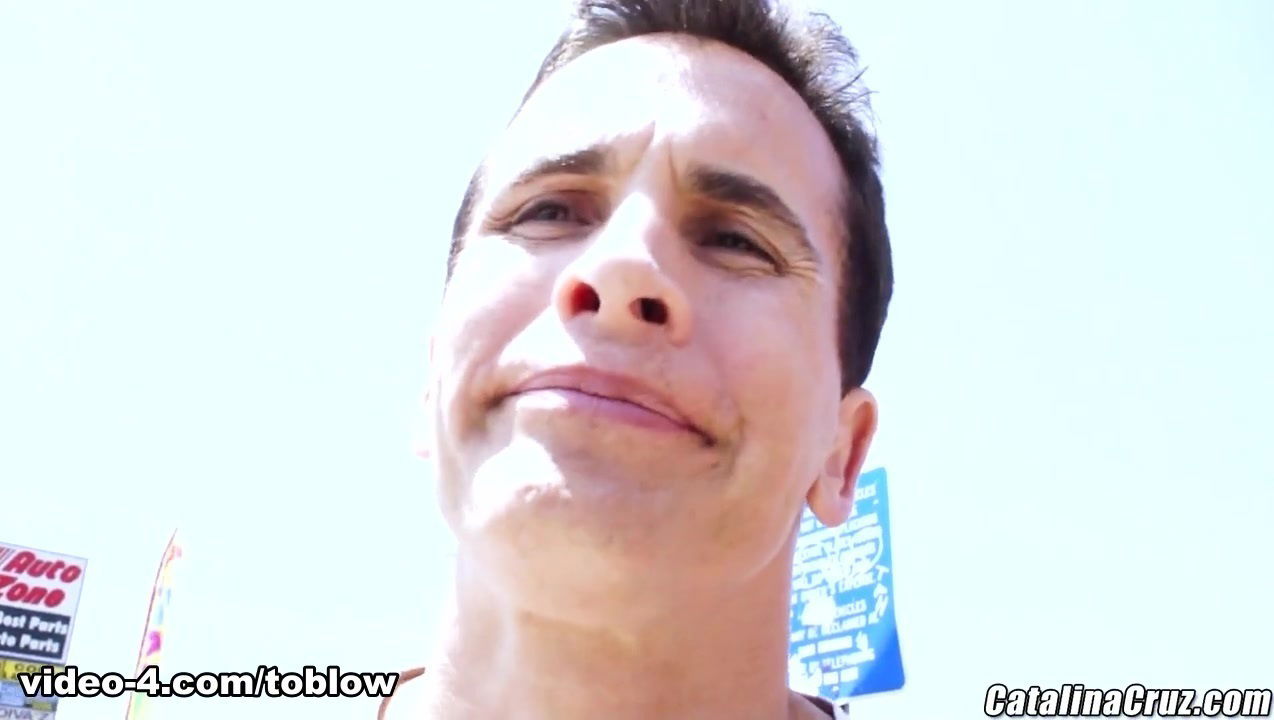 Kat Krown - LicensedToBlow