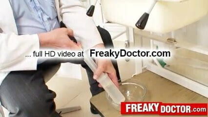 brunette Barca pussy open wide with vaginal retractor