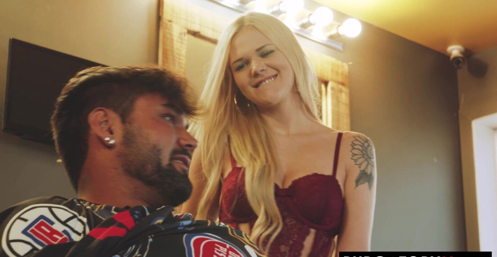 Trim Shave Part with Chloe Creamy