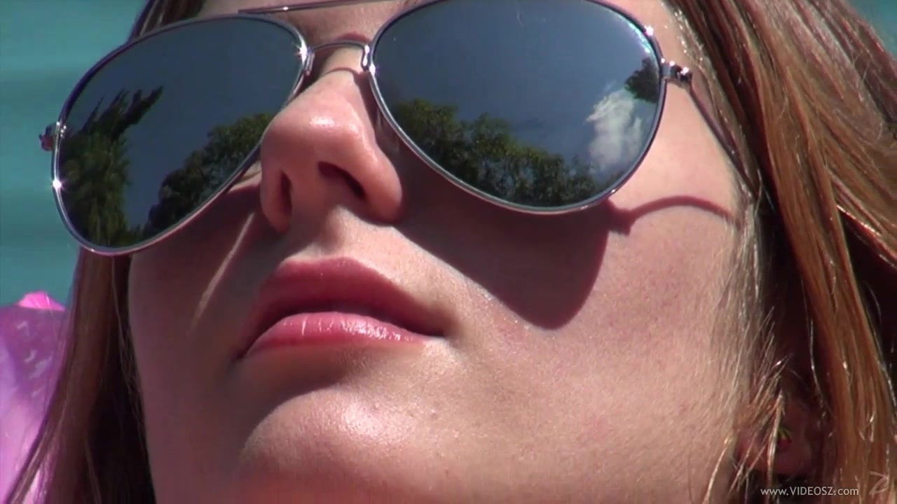 Hardcore amateur dicking pool with cute Jonni Hennessy