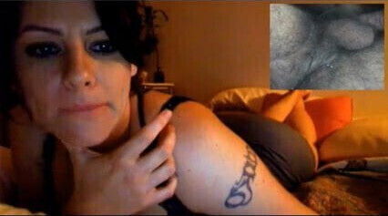 My Girlfriend saw my asshole on cam