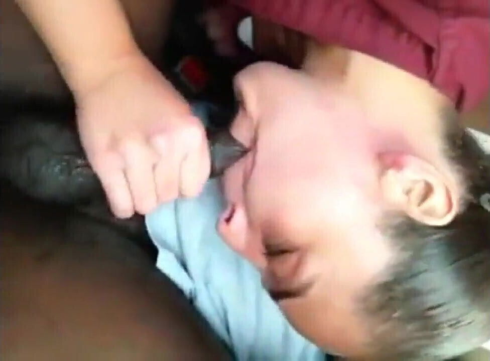 white bitch eats ugly nigga whip