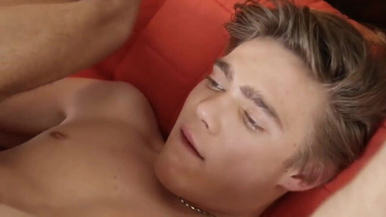 Twinks boys sucking fucking compilation