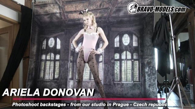 477-Backstage Photoshoot Ariela Donovan