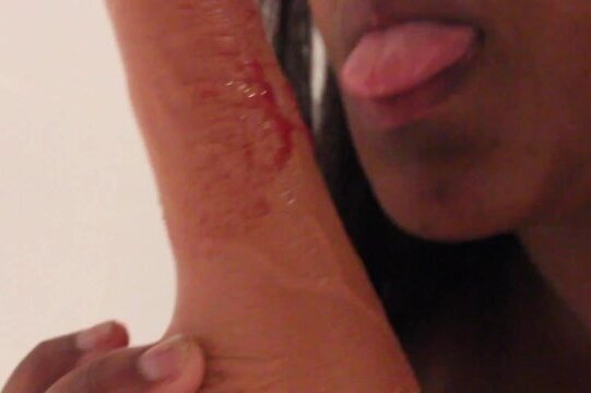 Virgin Fucks Pussy with Dildo Blowjob, Pussy Closeup