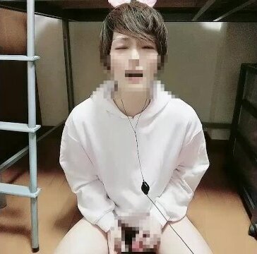 うさみみイケメン日本人がオナ禁後の連続オナニーで大量射精！028