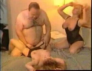 Big dad with 2 women
