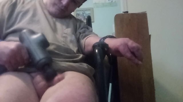 Massage Pounding Bust Nut!