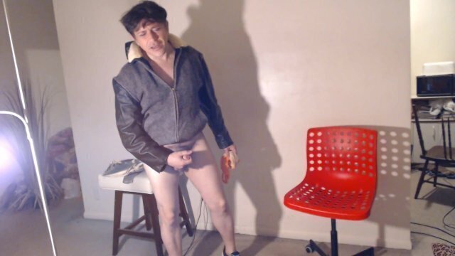 Maolo's What Beautiful Sight!!! Strokin' Each Every Fan!!!