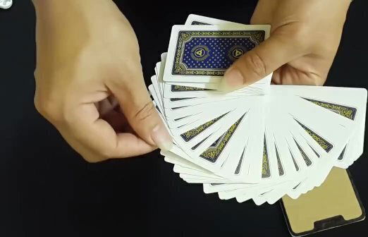 Some Simple Magic Tricks Have Amazing Illusion