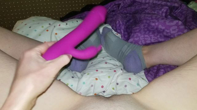 Teasing pussy ankle socks