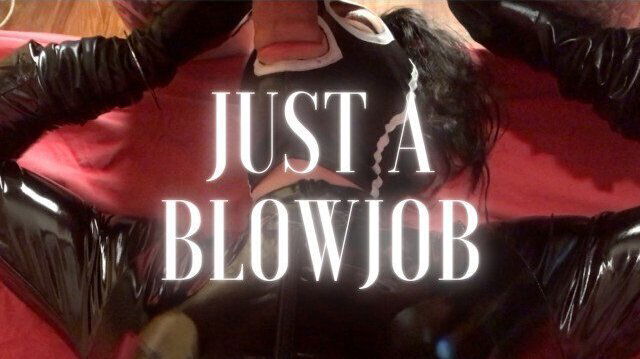 Miss CoupleToe succhia cazzo e palle del suo schiavo. SEGUIMI sui miei social per molto altro 😘