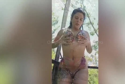 DraMica, streamer sexual cam4, pajera profesional ademas confianza