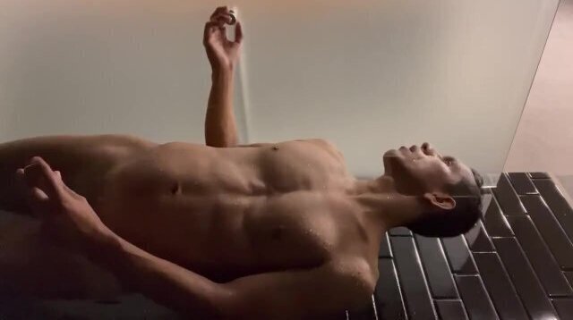 straight guys jerks gym’s shower