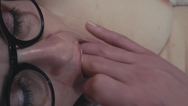 Submissive Nerdy Gamer Girl Gets Used Master's Entertainment While Trying Play Skyrim