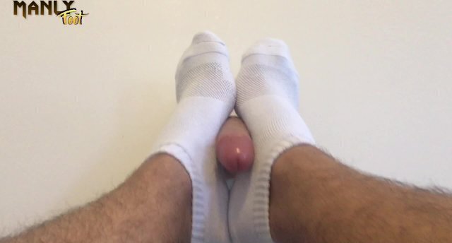 GIVE FOOT JOB? REALISTIC DICK LUBE SOCKED MALE FOOTJOB MANLYFOOT