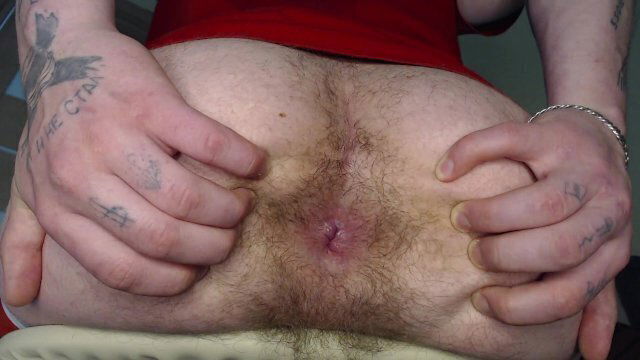 Alpha shows watches football. Alpha watches football sucks ass, straight.