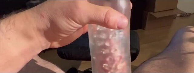 Vedo Hummer mâle masturbator