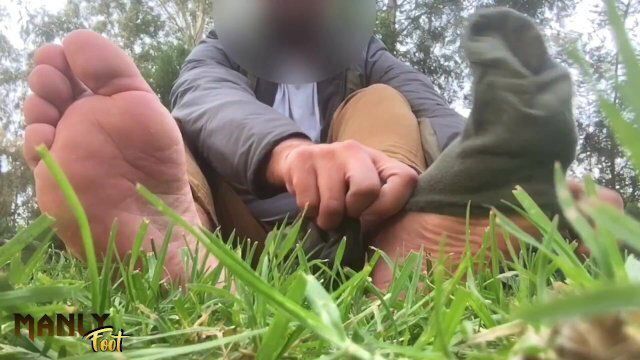 LOOK THOSE TOES WIGGLING JUST MANLYFOOT SYDNEY PUBLIC FOOT SHOW