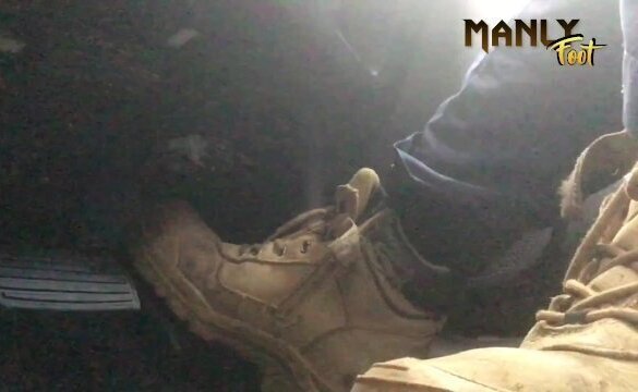 PEDAL METAL DIRTY BOOTS PEDAL PUSHING