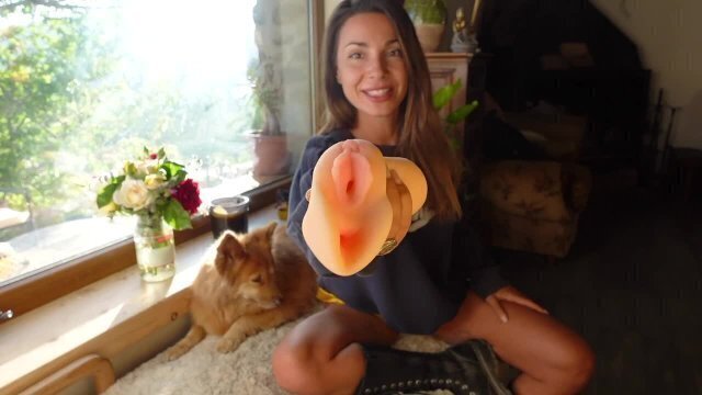 PUSSY LICKING TUTORIAL with Roxy