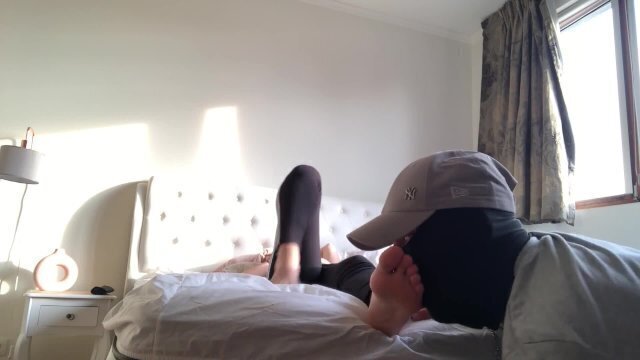 My personnal Foot slave (footgagging,ballbusting,humanashtray,facespitting)